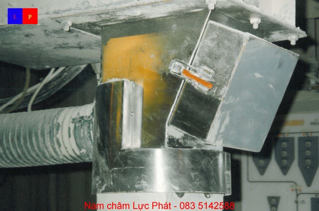 Nam châm lọc sắt phẳng